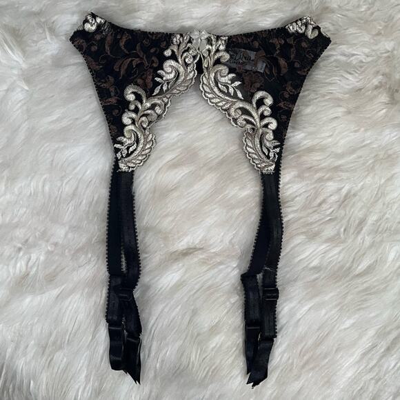 NEW Felina Lingerie Embroidered Lace Mesh Contrast Tricolor Garter Belt Small - Picture 4 of 14